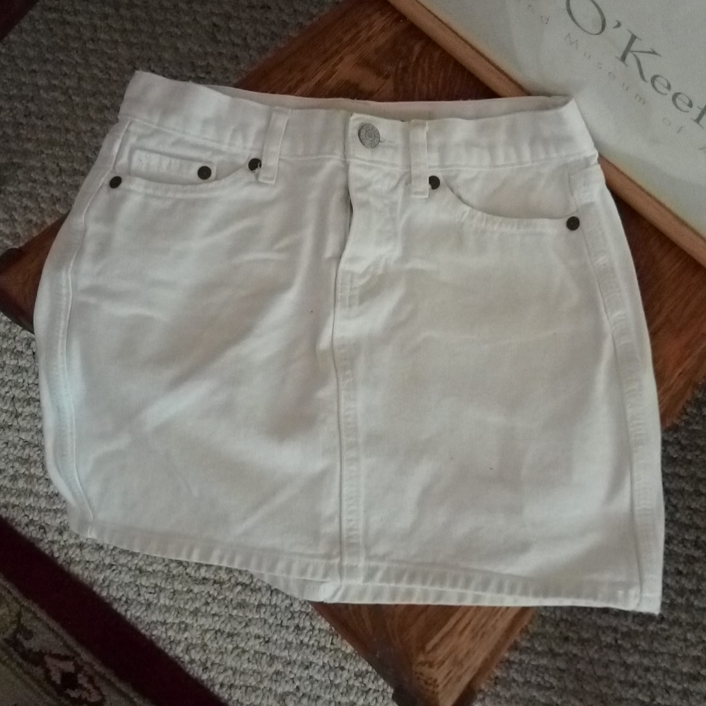GAP denim skirt size 0